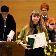 Filóloga imparte clases de lengua castellana y literatura universal (primaria, secundaria y bachiller)